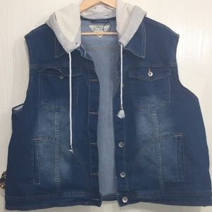 Sleeveless Blue Jean Jacket - 3x